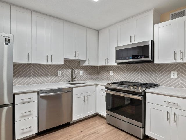 Main picture of Condominium for rent in Chevy Chase, MD